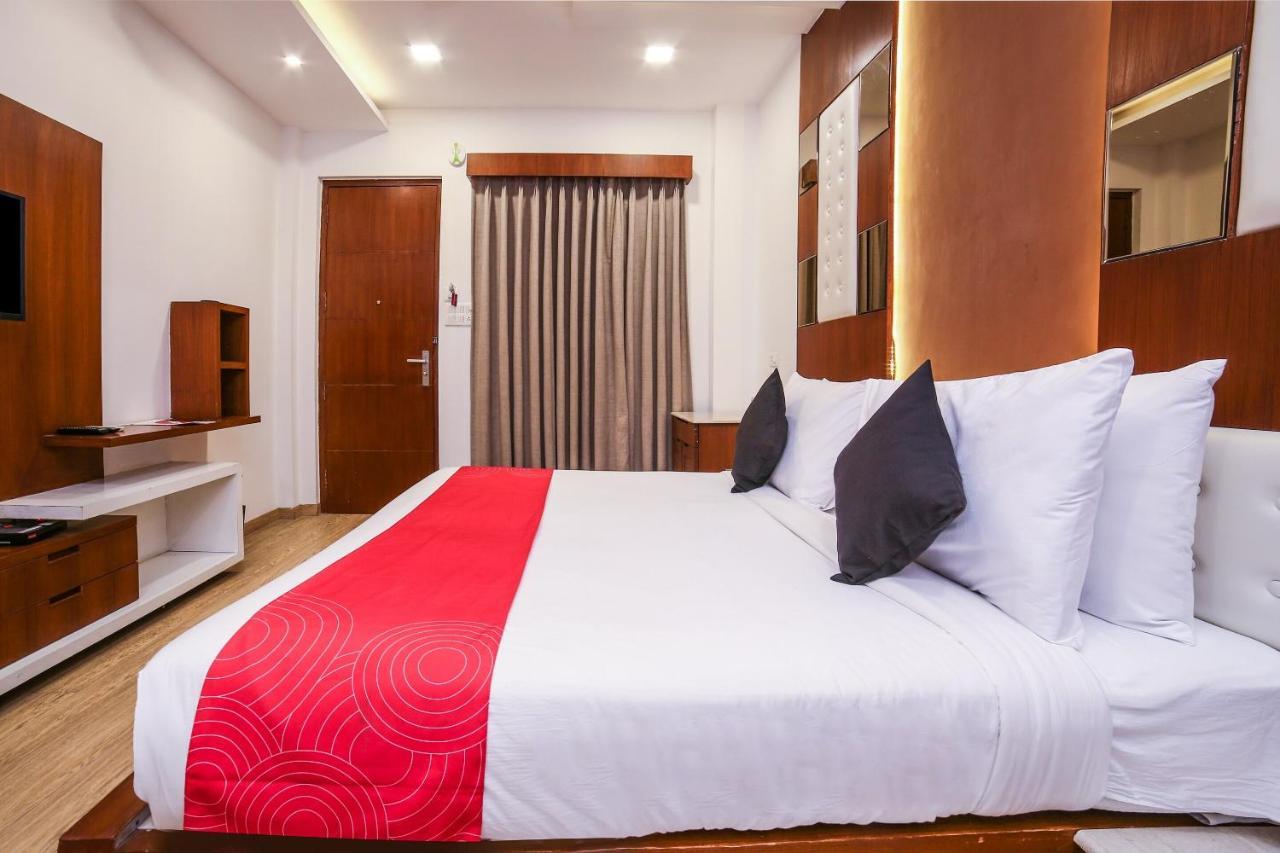 Collection O Motif South City 1 Near Appu Ghar Gurgaon Exterior foto